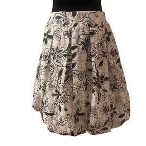 Sunny‎ Taylor Black and White Floral Pleated Bubble Skirt Size 12p